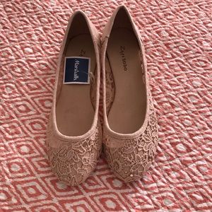 NWT! Pink flats with lace & rhinestones.